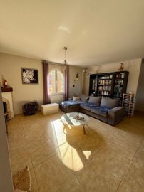propertyimage1ck5ocyyhm20250620055808