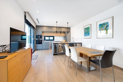 propertyimage1cb2oi0mm020250625054809