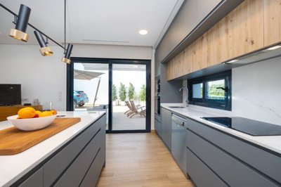 propertyimage1sgjslydnb20250625054813