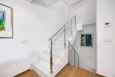 propertyimage1ostjgpdzd20250625054758