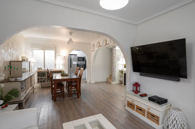 propertyimage1bu3eyxdos20250628055149