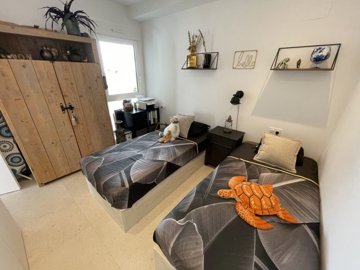 propertyimage1crhpsaxsf20250627060208