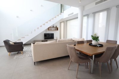 propertyimage17ounr2vod20250627055259