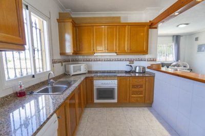 propertyimage1vzz04kkal20250627055136