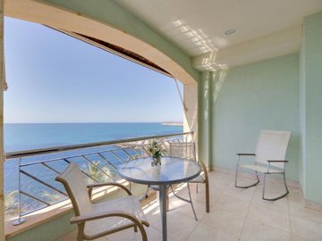 propertyimage1fffya1yx520250703054112