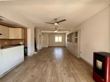 propertyimage1f78cu5wvy20250702053727