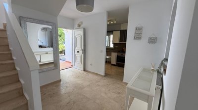 propertyimage1cnrwlvgr320250704054831