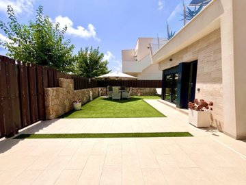propertyimage1fbiyryl1v20250711053607