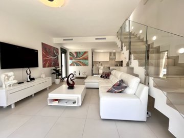 propertyimage1l2pmixy7z20250711053612