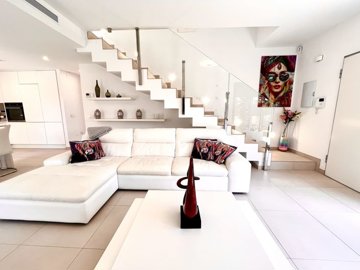 propertyimage1e7jk5gxbp20250711053621