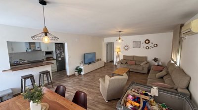 propertyimage1ajr7n0pbz20250710054214