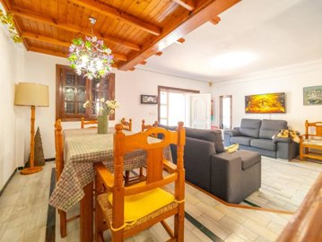 propertyimage1y8pxwr6cd20250723055132