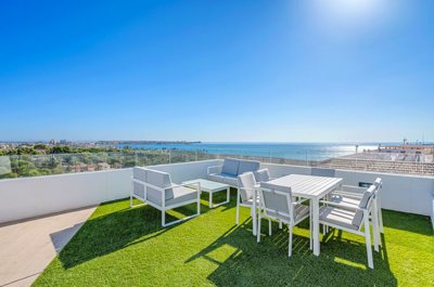 propertyimage1jhqb2pt3v20250725053519