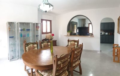 propertyimage1qhezvwnqq20250725055135