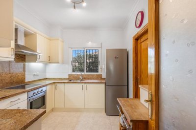 propertyimage1pkgny8l2m20250729055058