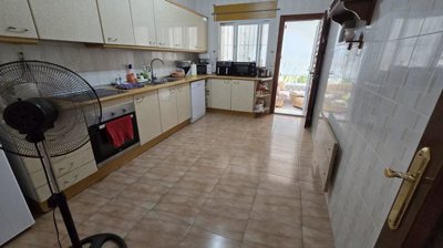 propertyimage1fiiyugo5820250728060227