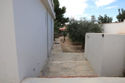 propertyimage1xxyjfgh4r20250802053609