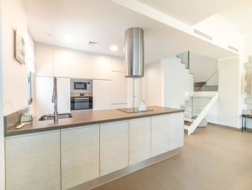 propertyimage1pjhtwhfr420250803053545