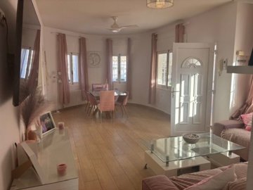 propertyimage1q2feogev520250301061038