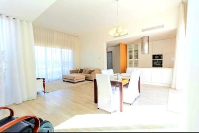 propertyimage1utooyirwf20250806053020