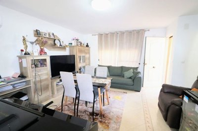 propertyimage1zdq8ox0tq20250809053605