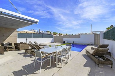 propertyimage1c2va0dw6f20250808053017