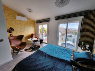 propertyimage1qywdf1frz20250813053533