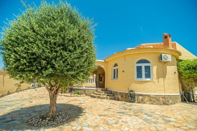propertyimage1uq9cv5ejv20250815054841
