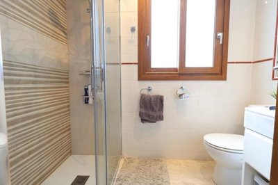 propertyimage1m5ho8z1k520250819054317