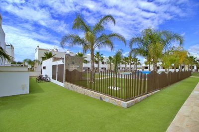 propertyimage1wnkg7naig20250820054219