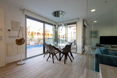 propertyimage1blxthmhwz20250821053706