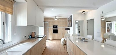 propertyimage1ajyvkb4co20250822053656