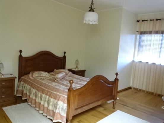 Image No.28-5 Bed Farmhouse for sale