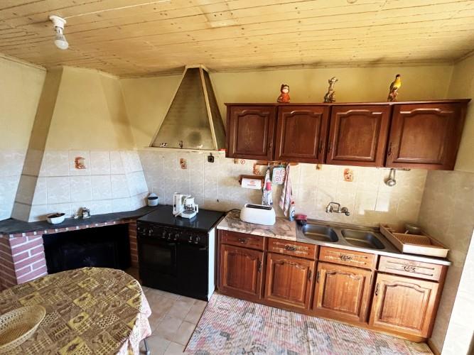 Image No.8-3 Bed Village House for sale