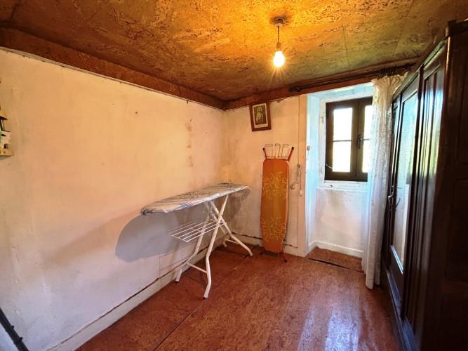 Image No.14-3 Bed Village House for sale