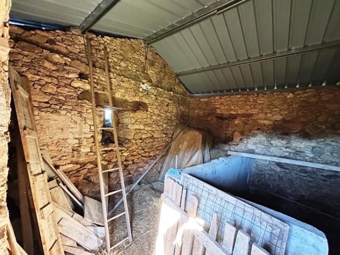 Image No.30-3 Bed Village House for sale