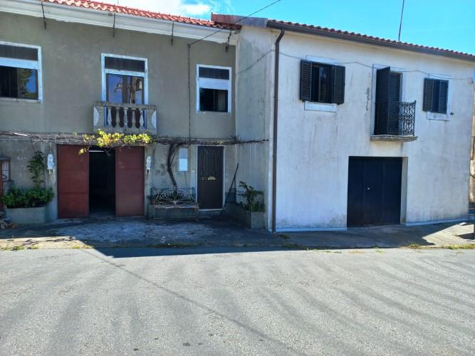 Image No.2-6 Bed House for sale