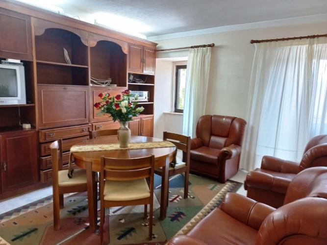 Image No.26-6 Bed House for sale