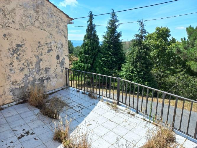 Image No.28-6 Bed House for sale