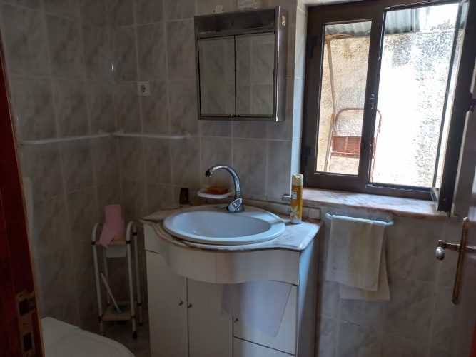 Image No.31-6 Bed House for sale