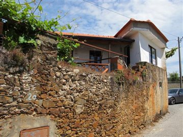 3 Bed Cottage for sale