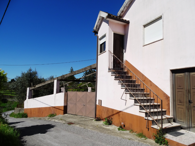 Image No.3-3 Bed House for sale