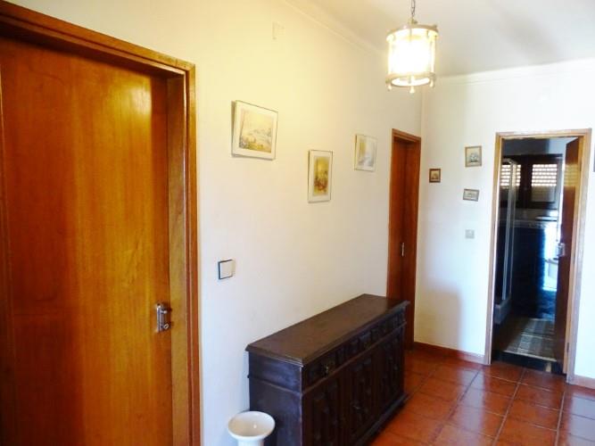 Image No.8-3 Bed House for sale