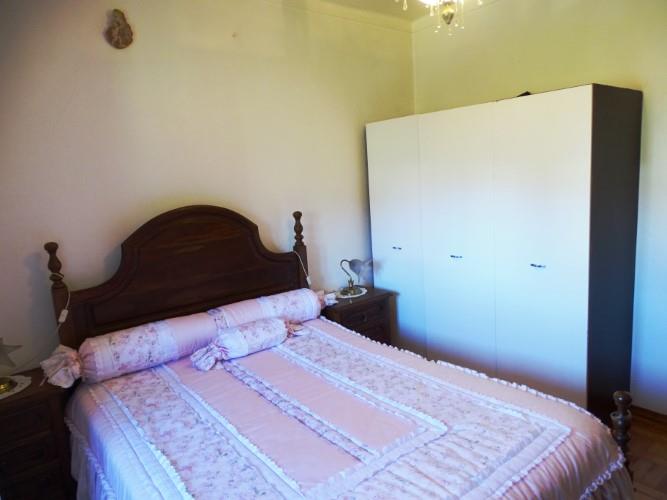 Image No.17-3 Bed House for sale