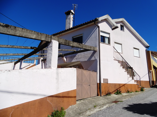 Image No.55-3 Bed House for sale