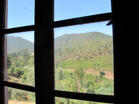 Image No.9-2 Bed Property for sale