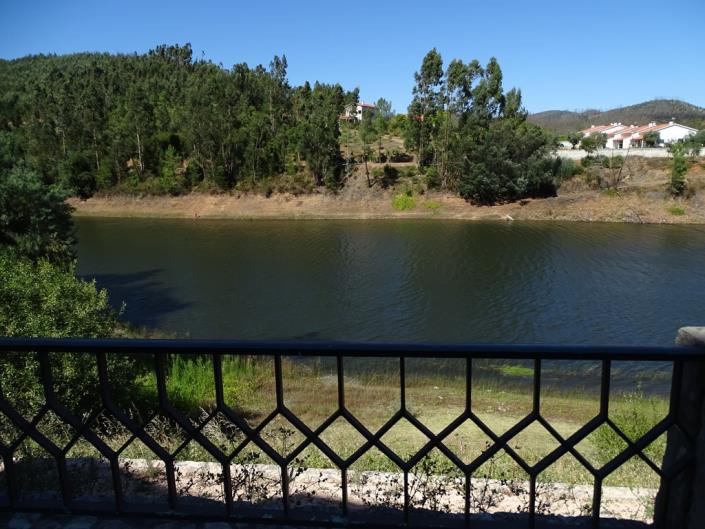 Image No.5-Maison de 4 chambres à vendre à Figueiró dos Vinhos