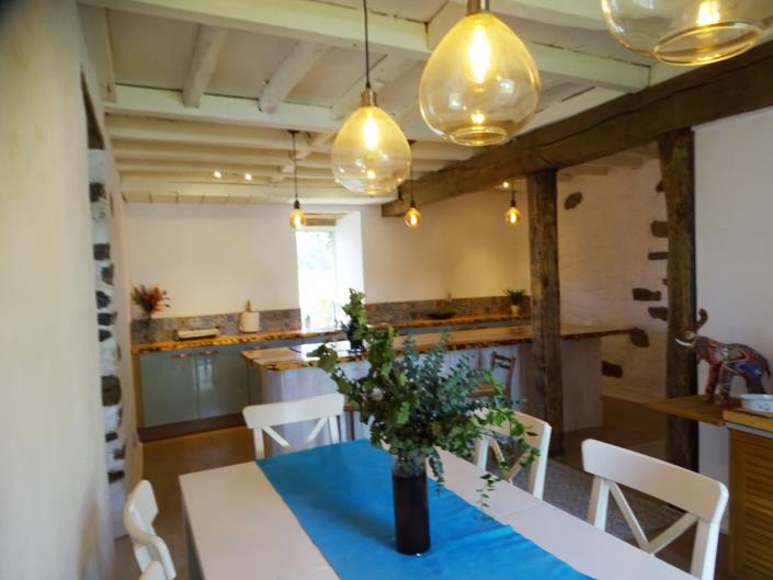 Image No.7-4 Bed Village House for sale