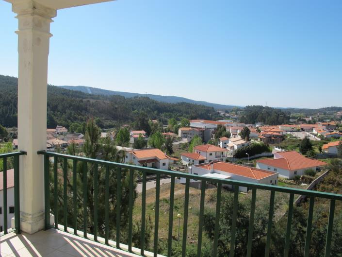 Image No.3-Villa / Détaché de 5 chambres à vendre à Castanheira de Pêra