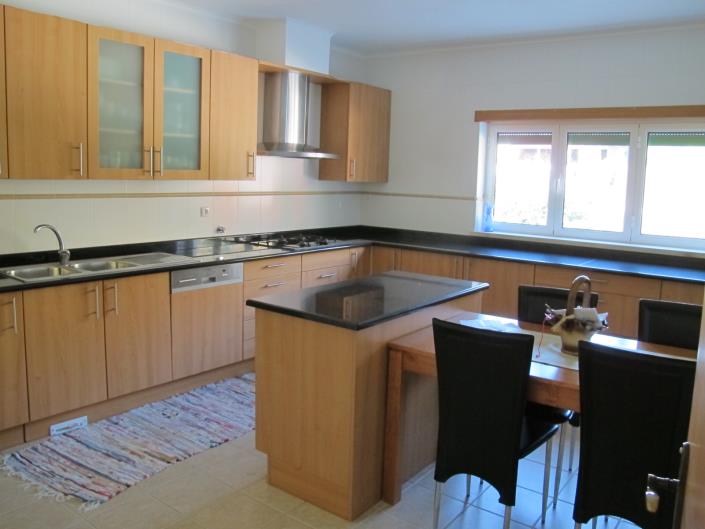 Image No.9-Villa / Détaché de 5 chambres à vendre à Castanheira de Pêra